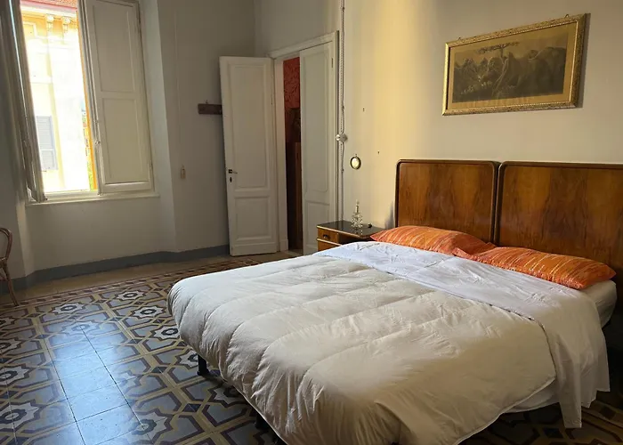 Palazzo Piazza Roma Apartment *